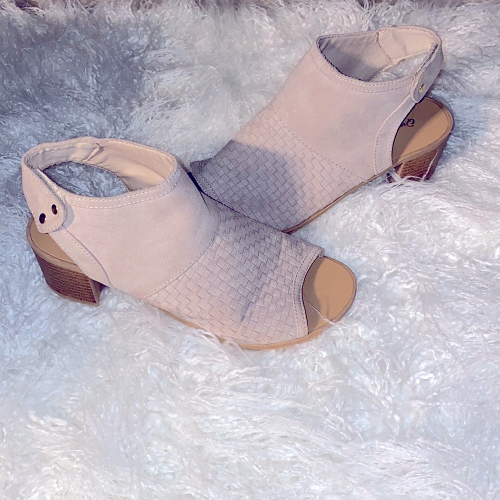 Boutique heels